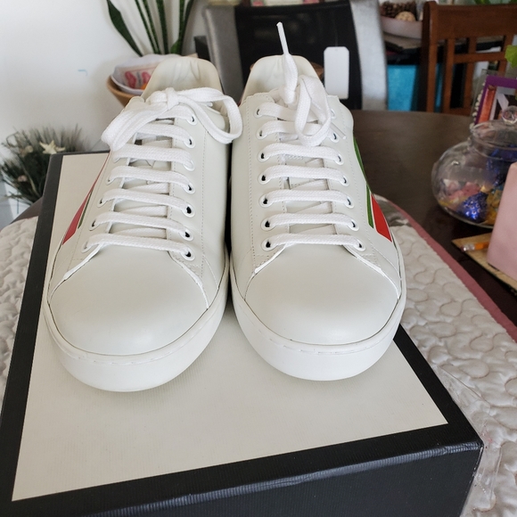 Authentic Interlocking G Ace Sneakers  Men - Picture 3 of 15